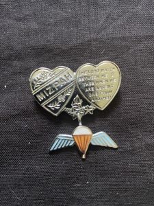 WW2 AIRBORNE MIZPAH SWEETHEART BROOCH
