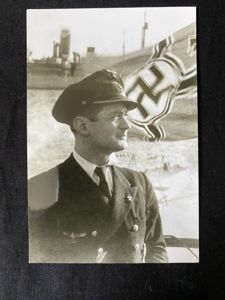PHOTO OF WW2 GERMAN U-BOAT COMMANDER SCHROETELER