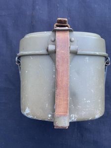 WW2 GERMAN LATE WAR ESB44 MESS TIN