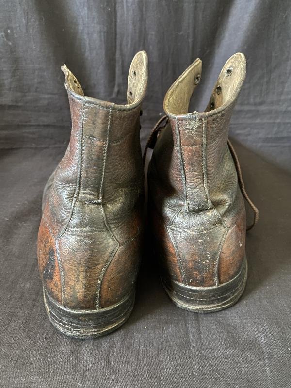 (Was £350) WW2 GERMAN M43 LOW BOOTS — image 2