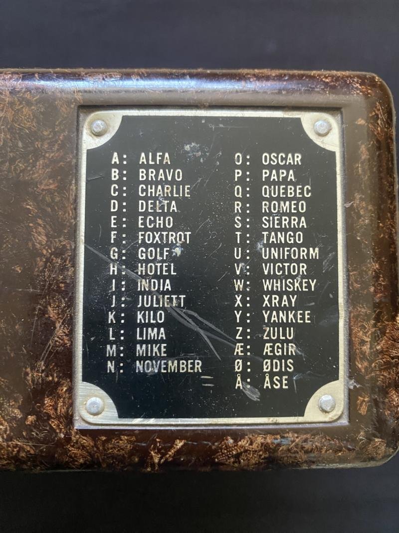 WW2 GERMAN FF33 FIELD TELEPHONE — image 10