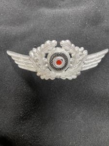 (Was £25) WW2 GERMAN LUFTWAFFE ALUMINIUM WREATH AND COCKADE