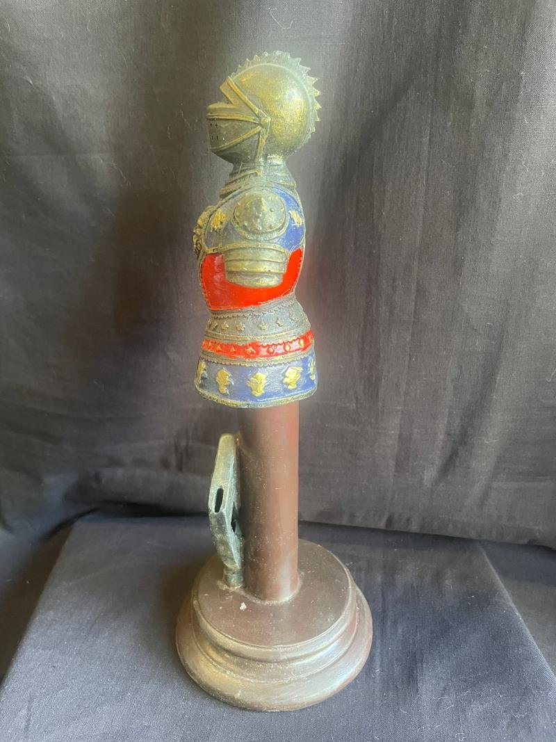 KNIGHT FIGURE — image 4