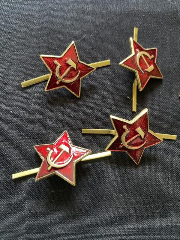 5 X SOVIET HAMMER AND SICKLE CAP BADGES — image 2