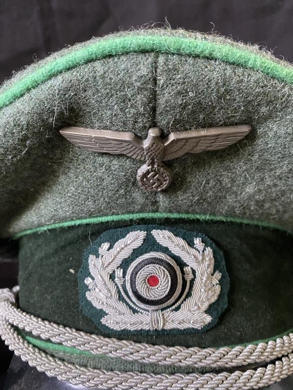 (Was £45) REPRODUCTION WW2 GERMAN GEBIRGSJAGER OFFICERS VISOR CAP — image 2