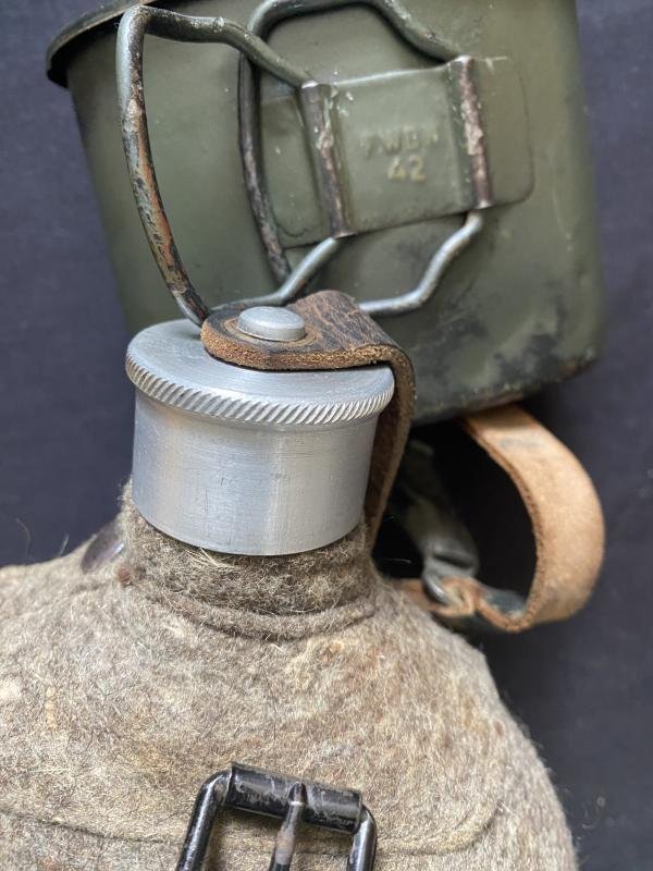 WW2 GERMAN WATER BOTTLE — image 6