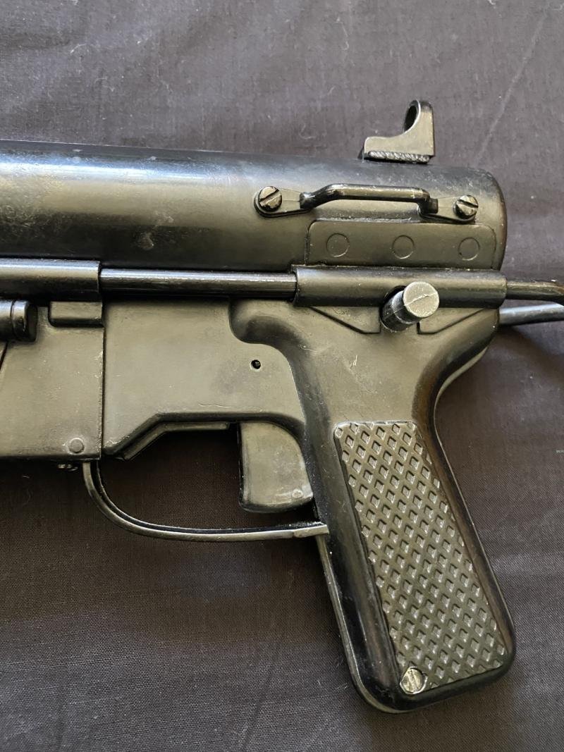 DENIX REPLICA M3 GREASE GUN SMG — image 7