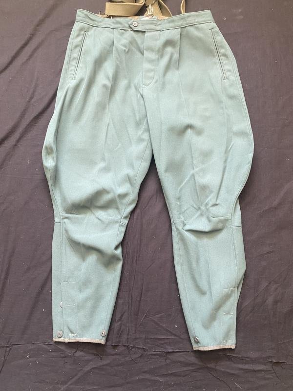 (Was £150) REPRODUCTION WW2 GERMAN SS TUNIC AND BREECHES — image 10