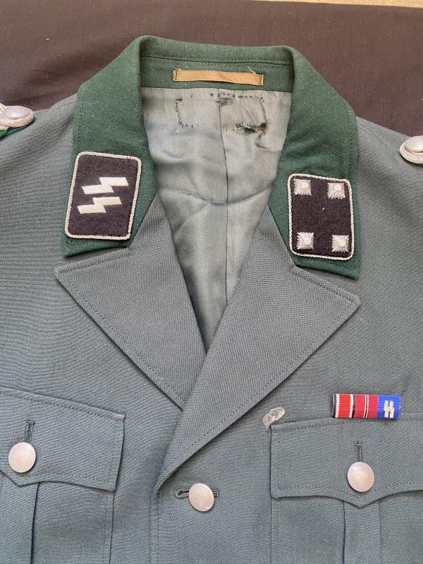 (Was £150) REPRODUCTION WW2 GERMAN SS TUNIC AND BREECHES — image 2