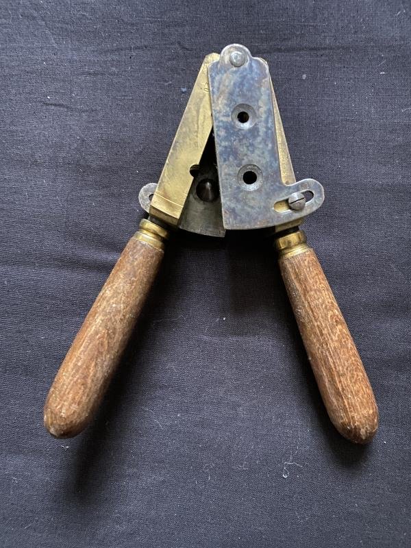 BULLET MOULD — image 2