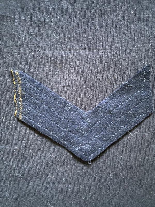 WW2 BRITISH RAF RANK CHEVRON — image 2