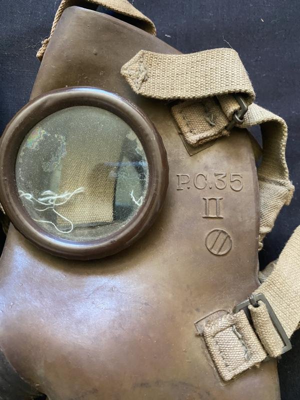 WW2 ITALIAN PC.35 GAS MASK — image 2