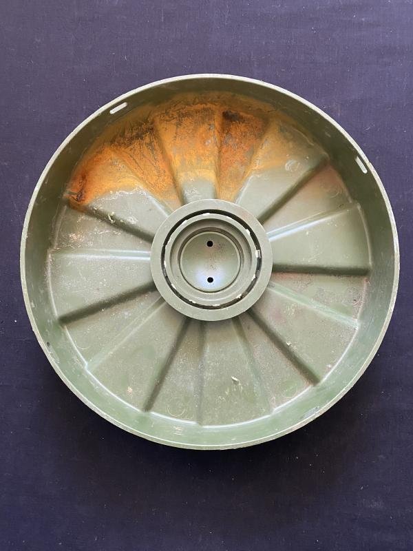 YUGOSLAVIAN VTMA-1A ANTI-TANK MINE TOP COVER — image 2