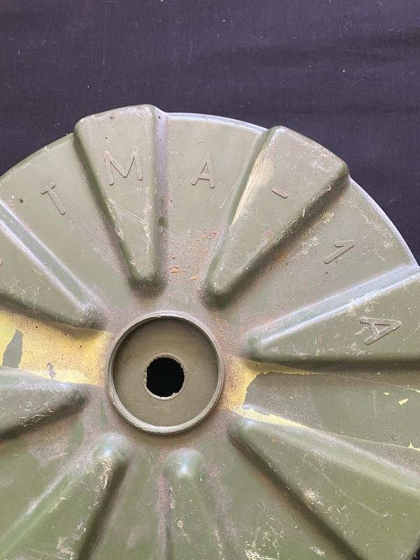 (Was £35) YUGOSLAVIAN VTMA-1A ANTI-TANK MINE (INERT) — image 2