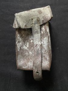 ZB26-30 LEATHER MAGAZINE POUCH