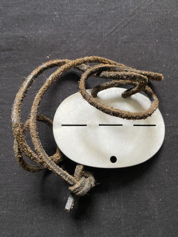 REPRODUCTION WW2 GERMAN SS DOG TAG — image 3