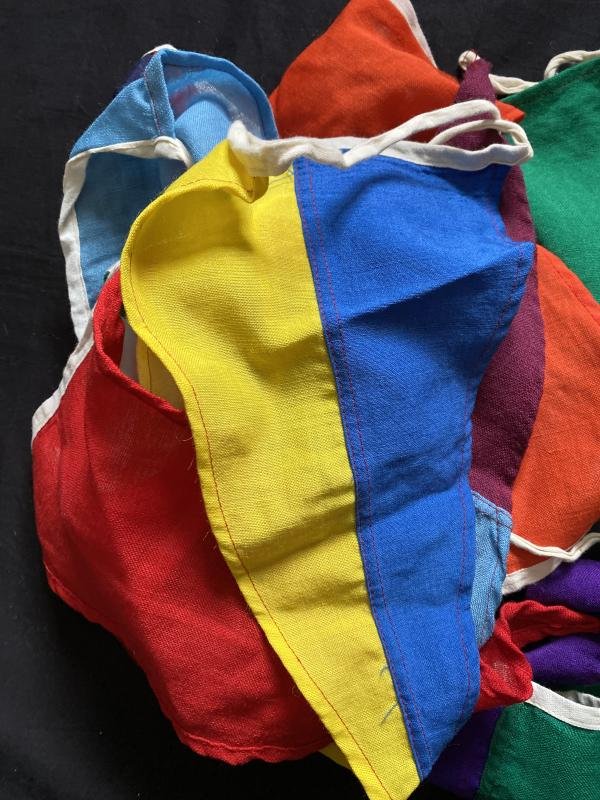 LARGE FLAG BUNTIN — image 4