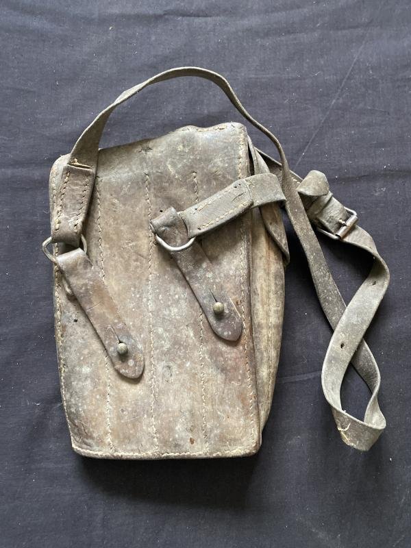 M56 SMG LEATHER MAGAZINE POUCH — image 3