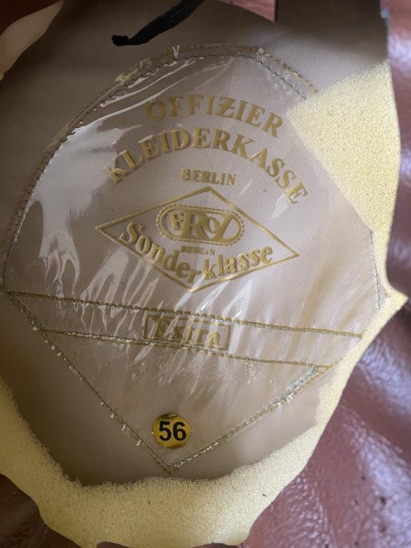 REPRODUCTION WW2 GERMAN INFANTRY OFFICER'S EREL VISOR CAP — image 6