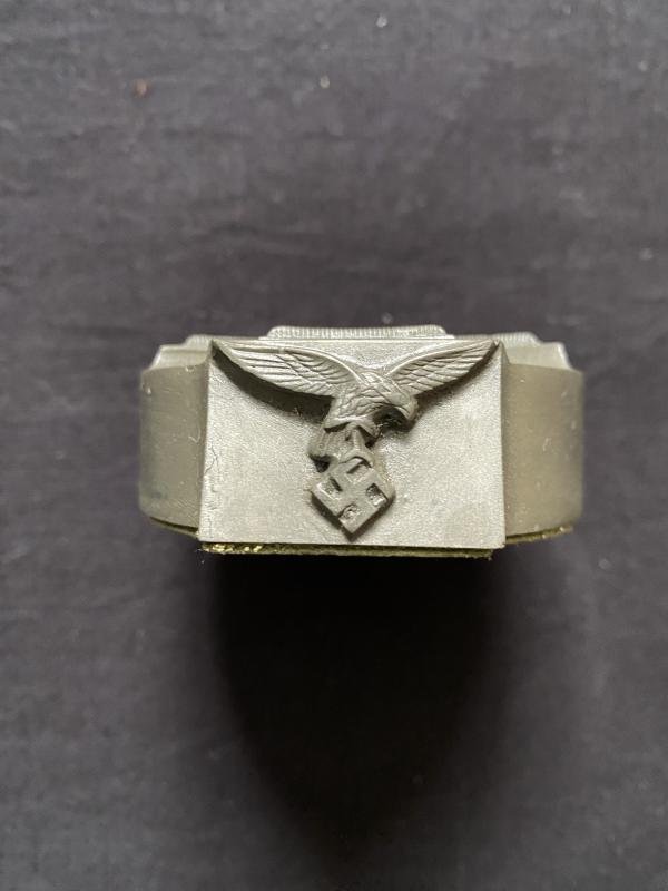 (Was £35) REPRODUCTION WW2 GERMAN LUFTWAFFE IRON CROSS ORNAMENT — image 3