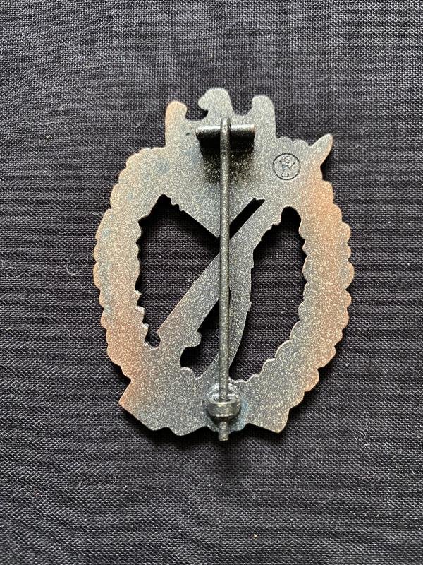 (Was £20) REPRODUCTION WW2 GERMAN INFANTRY ASSAULT BADGE — image 2