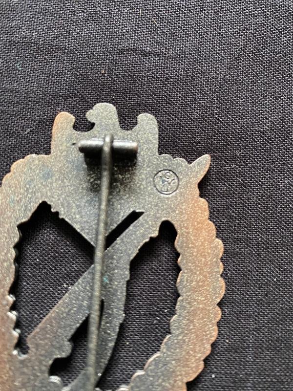 (Was £20) REPRODUCTION WW2 GERMAN INFANTRY ASSAULT BADGE — image 3