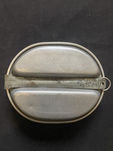 WW2 U.S. MESS TIN