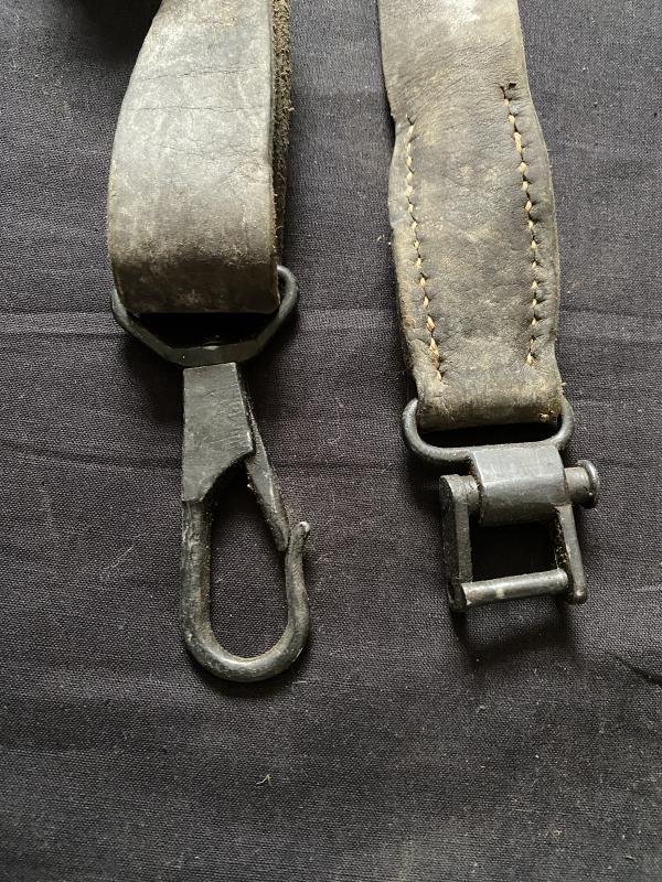 MG53/ MG42 LEATHER SLING — image 2