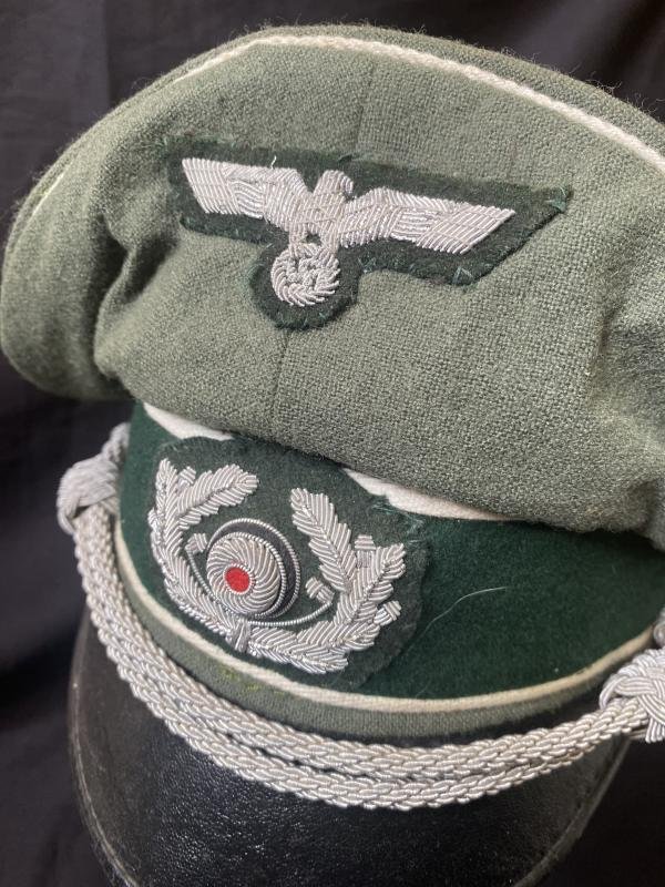 REPRODUCTION WW2 GERMAN INFANTRY OFFICER'S VISOR CAP — image 2