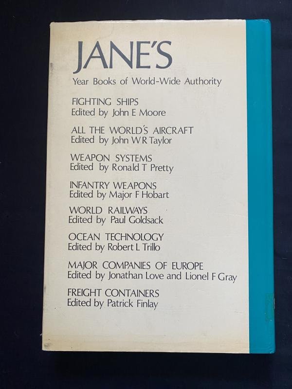 JANE'S SURFACE SKIMMERS HOVERCRAFT AND HYDROFOILS 1975-76 — image 6