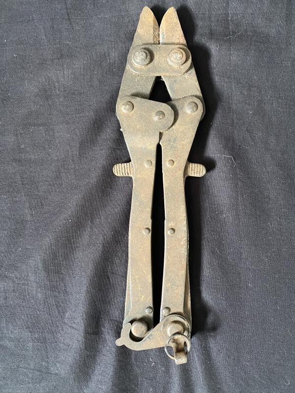 (Was £40) WW2 BRITISH ENGINEER PATTERN WIRE CUTTERS — image 3