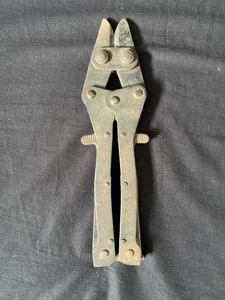 (Was £40) WW2 BRITISH ENGINEER PATTERN WIRE CUTTERS