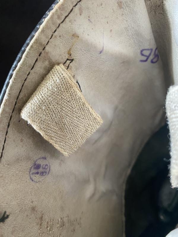 SOVIET/RUSSIAN CALFSKIN ARMY BOOTS (SIZE 10) — image 6