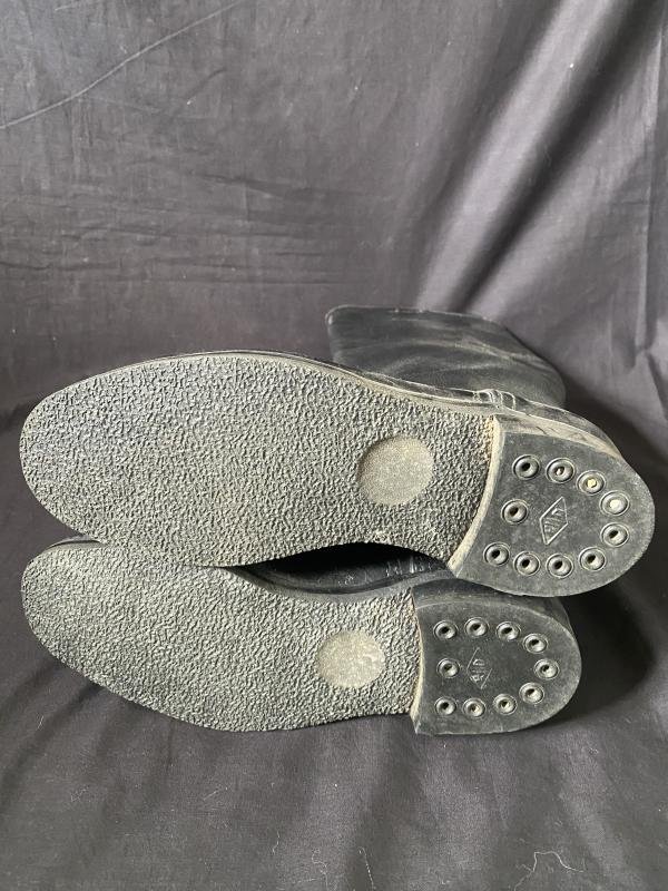 SOVIET/RUSSIAN CALFSKIN ARMY BOOTS (SIZE 10) — image 7