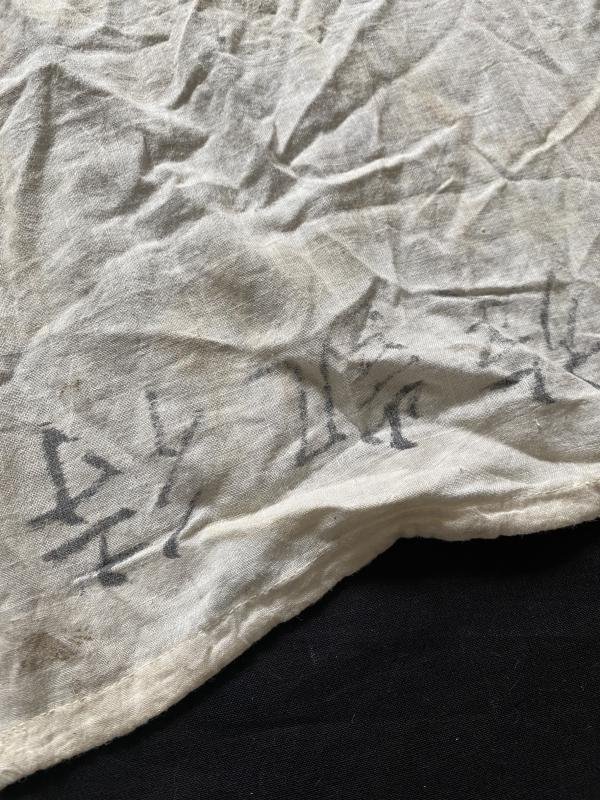 (Was £65) WW2 JAPANESE WHITE BANNER — image 3