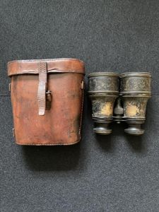 WW1 FRENCH LEMAIRE FABT PARIS BINOCULARS IN CASE