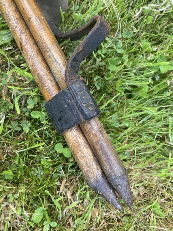 WW2 CANADIAN MADE STAND INSTRUMENTS NO.21 MK.V TRIPOD — image 6