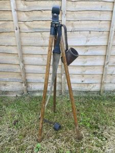 WW2 CANADIAN MADE STAND INSTRUMENTS NO.21 MK.V TRIPOD