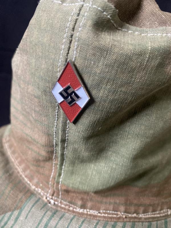 REPRRODUCTION WW2 GERMAN HITLER YOUTH SPLINTER TARN CAMO CAP — image 2
