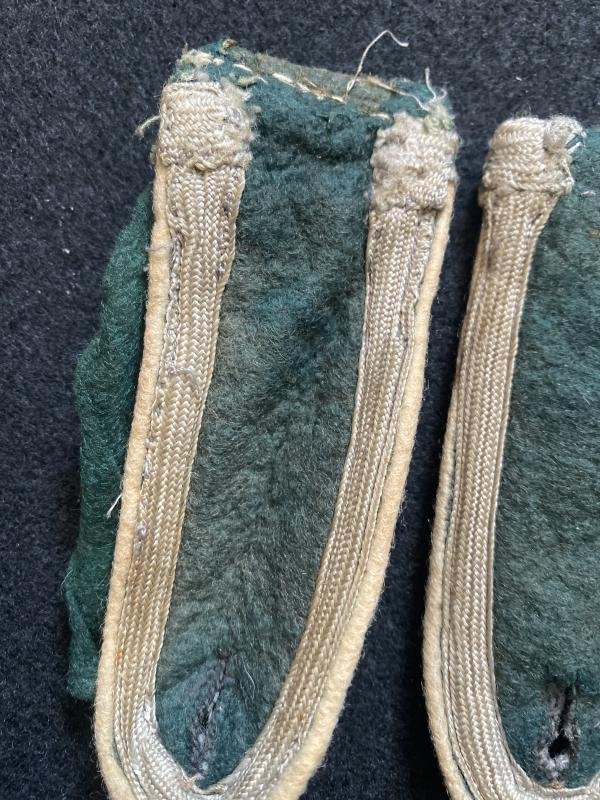 REPRODUCTION WW2 GERMAN INFANTRY SHOULDER BOARDS — image 2