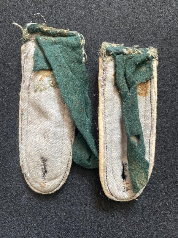 REPRODUCTION WW2 GERMAN INFANTRY SHOULDER BOARDS — image 3