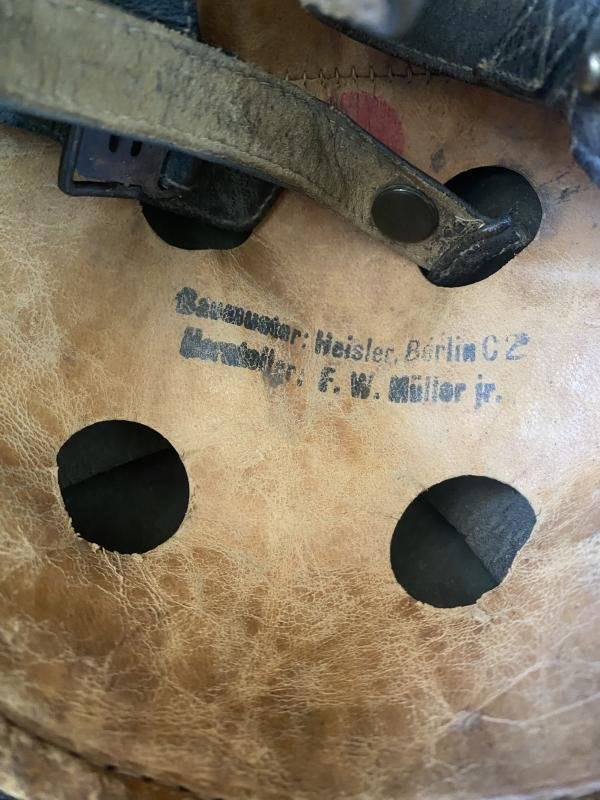 WW2 GERMAN M38 FALLSCHIRMJAGER PARATROOPER CAMO HELMET — image 9