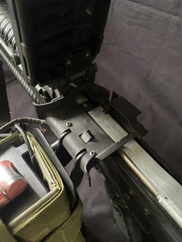 REPLICA AIRSOFT M60 MACHINE GUN (BB) — image 10