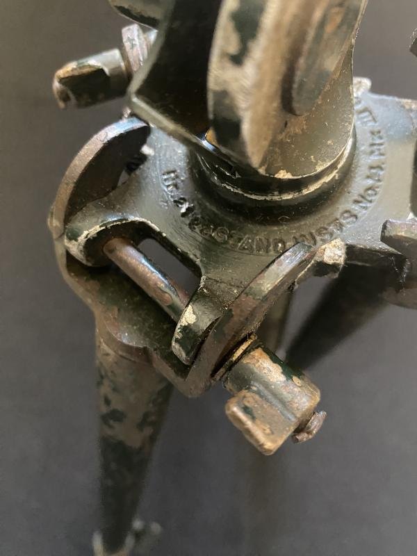 WW2 NO.14 MK.II VICKERS SCOPE TRIPOD — image 5