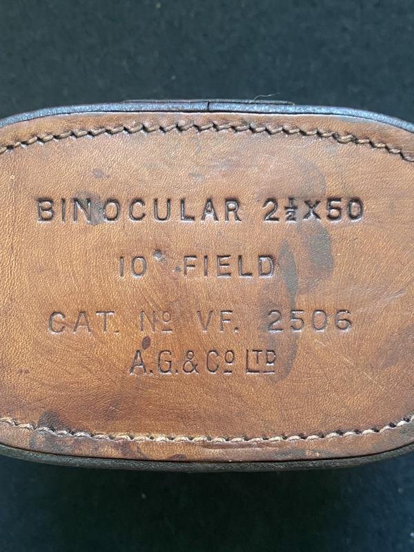 WW2 BRITISH COMMANDO/AIRBORNE BINOCULARS IN CASE — image 7