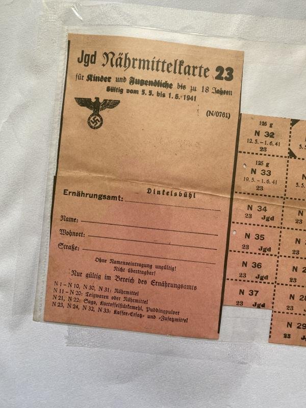(Was £10) WW2 GERMAN YOUTH NUTRITION CARDS — image 2