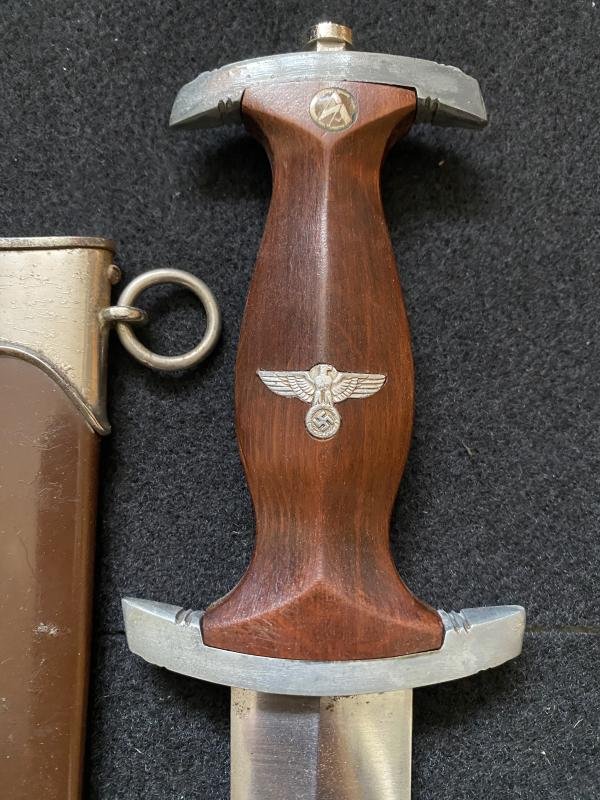 WW2 GERMAN LATE PATTERN SA MANS DAGGER — image 2