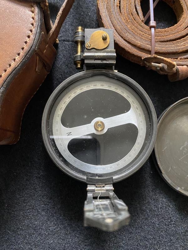 BRITISH MILITARY PRISMATIC COMPASS IN CASE — image 2