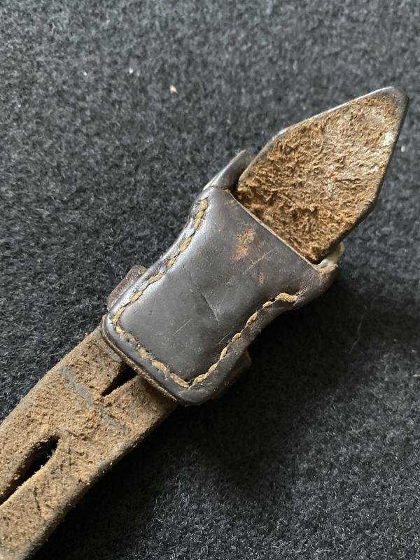 WW2 GERMAN K98 LEATHER SLING (L&F) — image 5