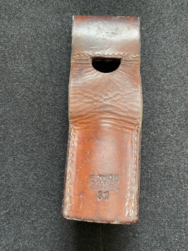 SWISS ARMY K31/M57 BAYONET LEATHER FROG — image 2